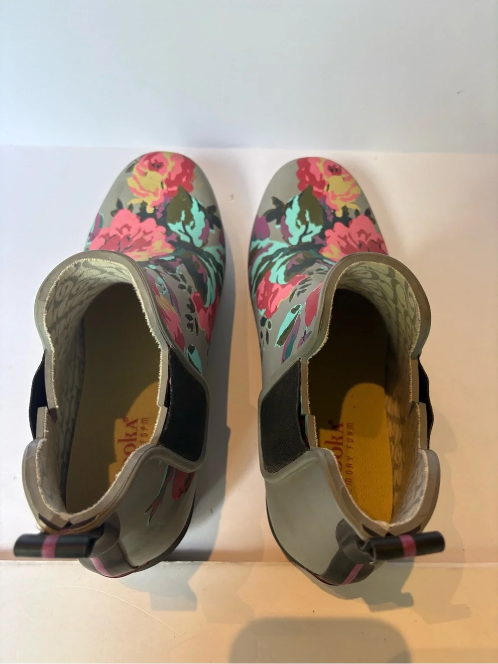 Chooka Women's Floral Rain Chelsea Booties - Gray with Pink Multi Accents Size 9